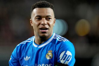 ريال مدريد crest