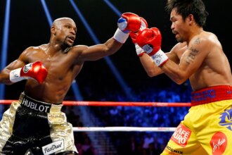 TOPSHOT-FBL-EUR-C1-BENFICA-REAL MADRID