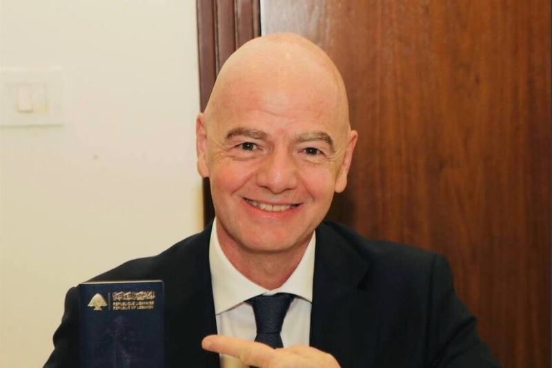 رئيس “الفيفا” يحصل على الجنسية اللبنانية