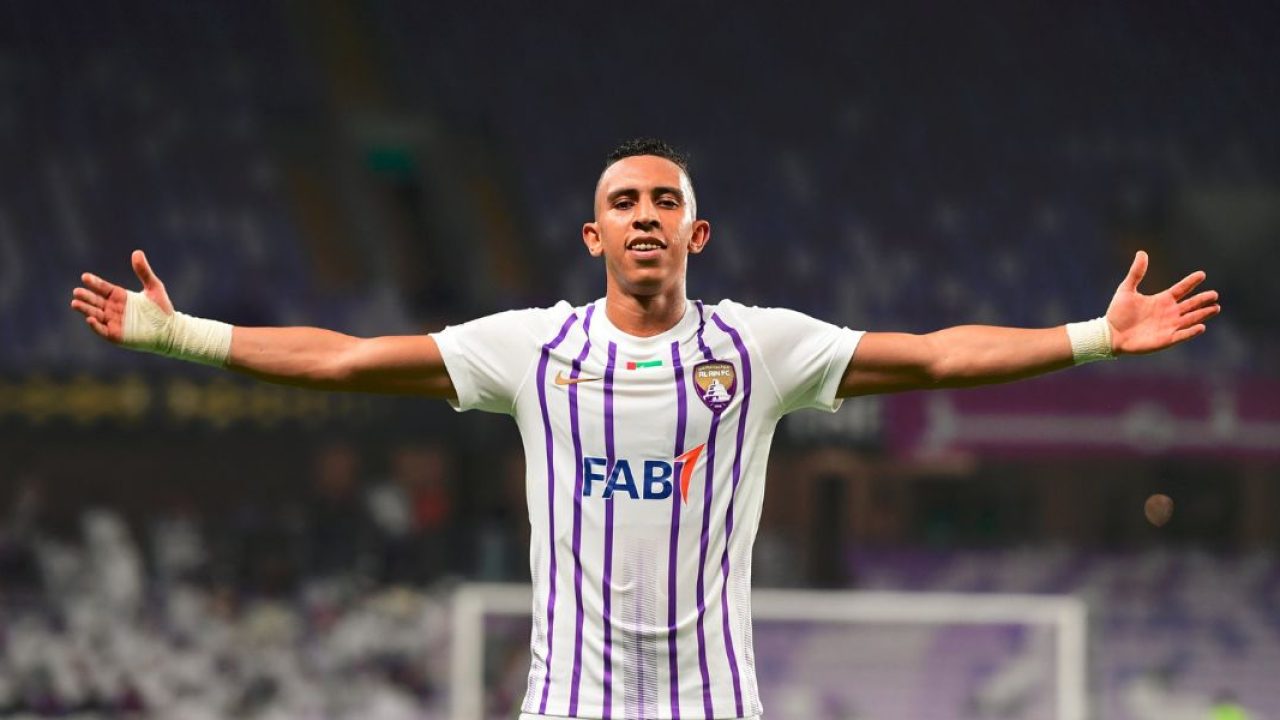 رحيمي يسجل “هاتريك” ويقود العين لفوز مثير أمام خورفكان في الدوري الإماراتي (فيديو)