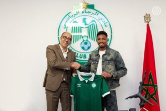 أيوب العملود يوجه أول رسالة إلى جماهير الرجاء الرياضي