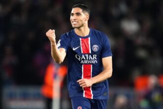 أشرف حكيمي يواصل تألقه ويسجل أمام موناكو في دوري أبطال أوروبا (فيديو)