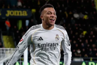 إصابة الركبة تربك حسابات مبابي قبل كأس العالم 2026