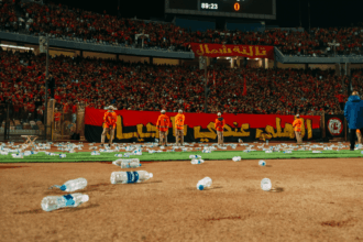 الأهلي يوجه استفسارا إلى الكاف بشأن أحداث مباراته ضد الجيش الملكي