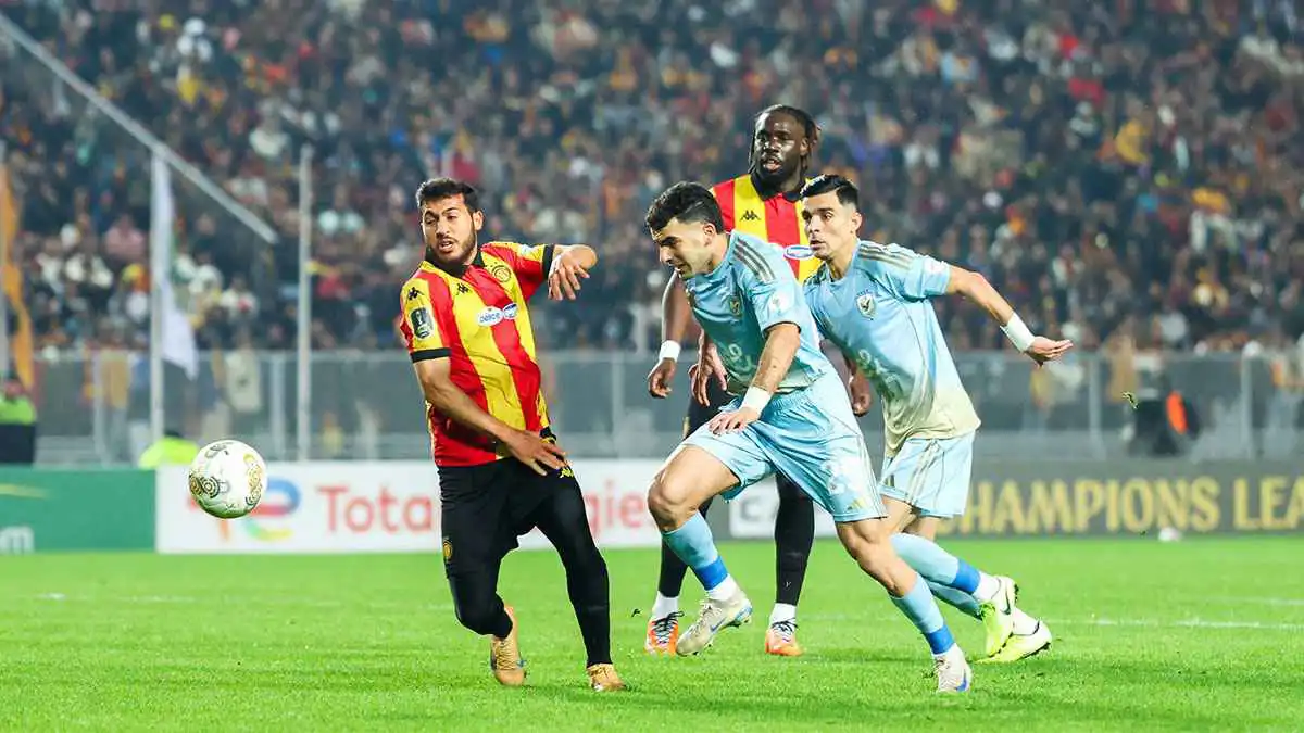 إصابة جديدة تربك حسابات الأهلي قبل مواجهة الترجي في دوري أبطال إفريقيا