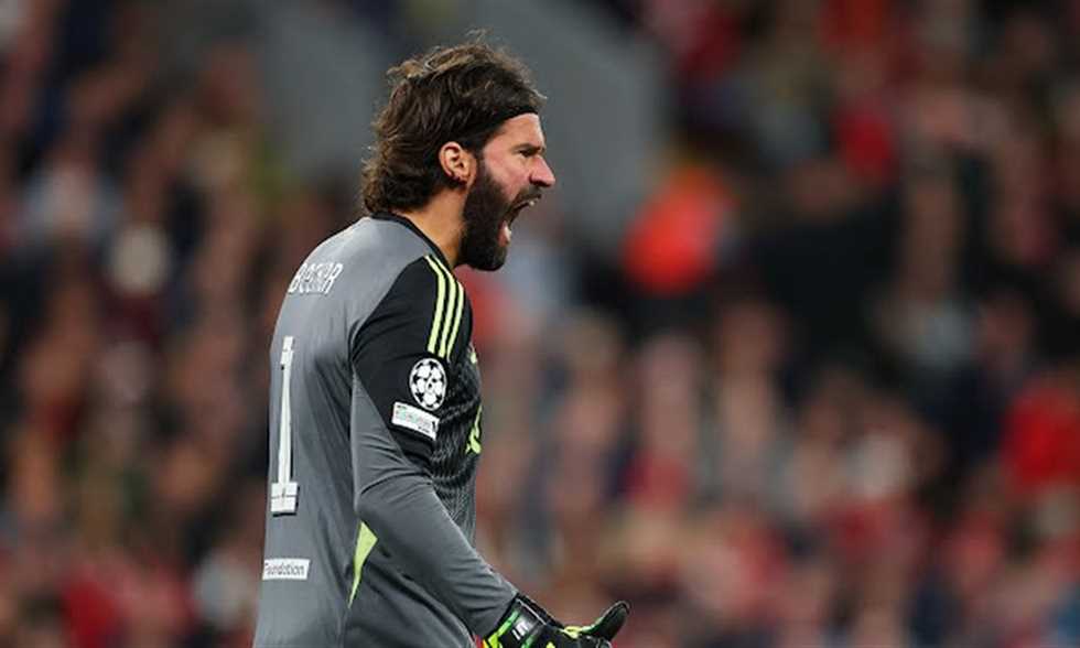 أليسون يغيب عن قائمة البرازيل أمام فرنسا وكرواتيا