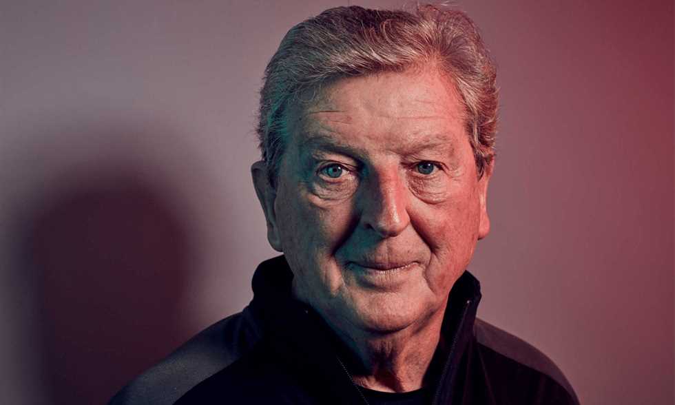 بعد 44 عاما.. هودسون يعود لتدريب بريستول سيتي