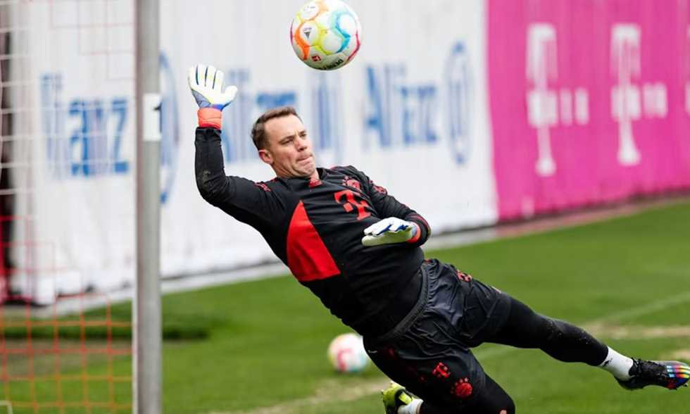 بايرن يعلن إصابة نوير.. وتقرير يكشف موقفه من مواجهة أتالانتا