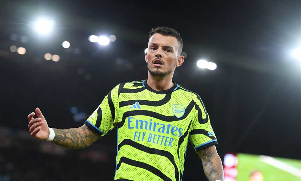 تقرير: أرسنال يحاول التخلص من وايت.. وإيفرتون يترقب