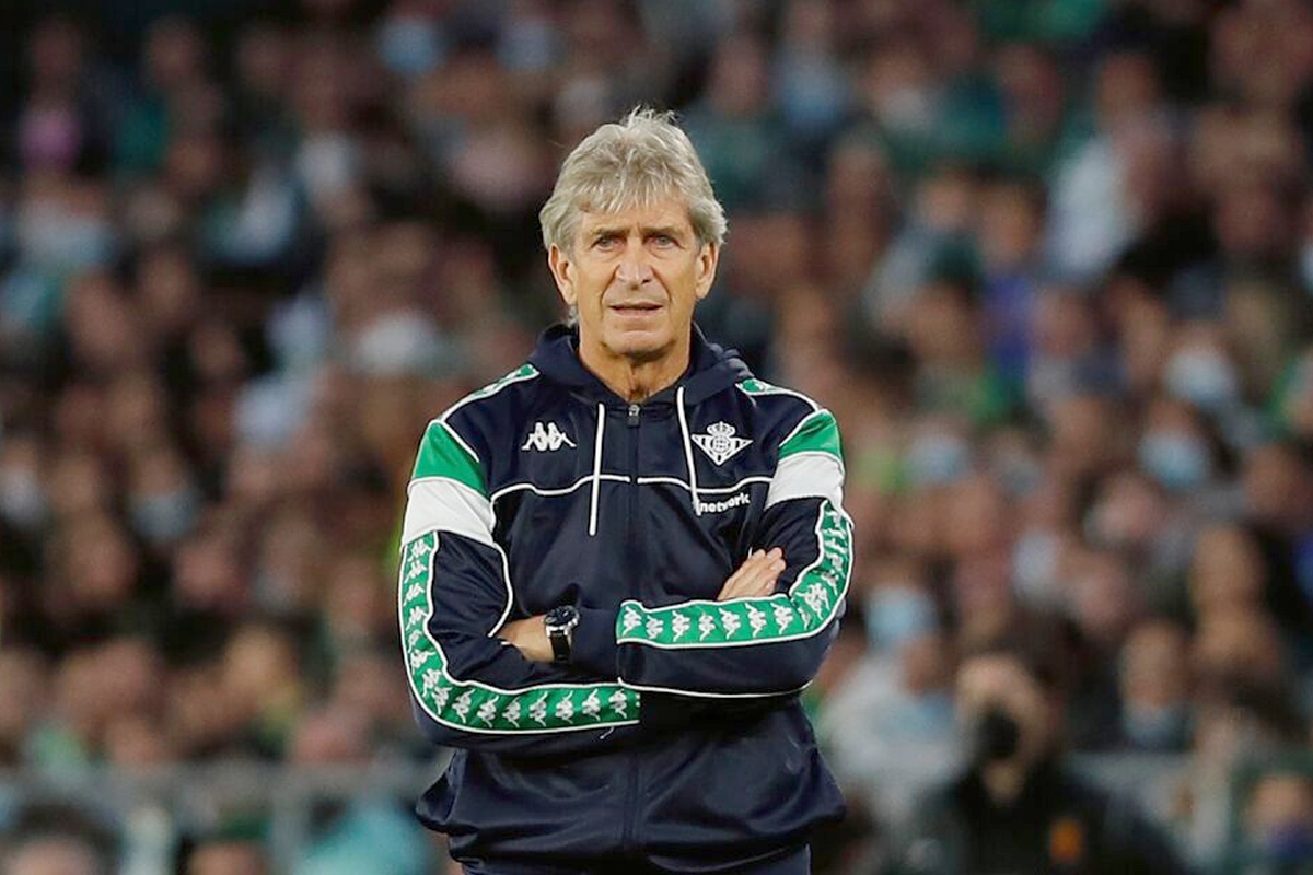 مدرب ريال بيتيس يدخل على خط تتويج المنتخب المغربي بالكان