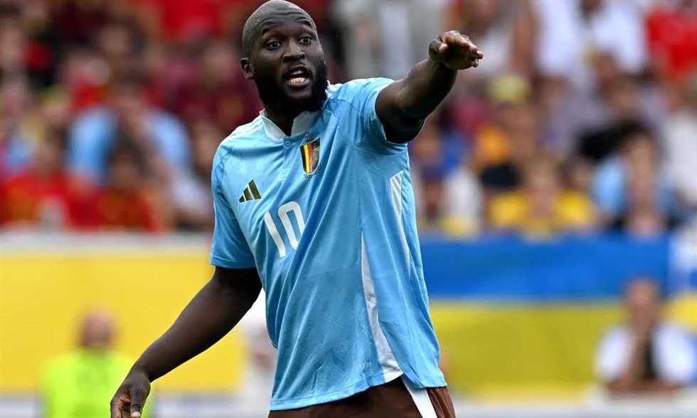 نابولي يصدر بيانا ناريا بعد موقف لوكاكو