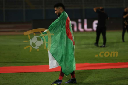 وكيل قندوسي يوضح حقيقة مفاوضات الزمالك.. وموقفه من العودة لـ الأهلي