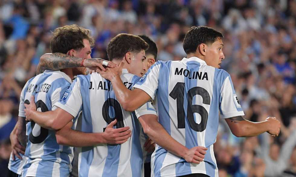 قائمة الأرجنتين - انضمام سداسي أتلتيكو مدريد وتواجد بريستياني لمواجهة جواتيمالا