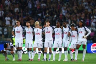 أثليتك: رواتب لاعبي توتنام ستتقلص للنصف في حالة الهبوط من الدوري الإنجليزي