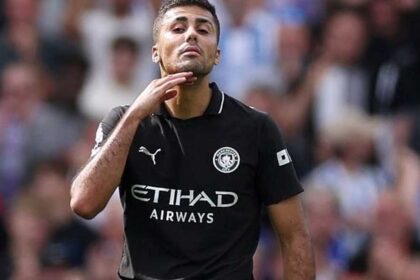 بسبب تصريحاته ضد التحكيم.. تغريم ردردي 80 ألف جنيه استرليني