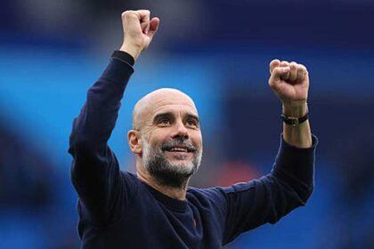 بعد إيقافه لمباراتين.. جوارديولا: حققت كل الأرقام القياسية بما في ذلك البطاقات الصفراء