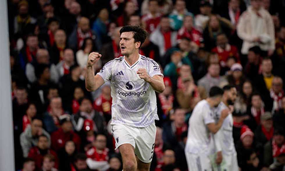 ميرور: مانشستر يونايتد يقترب من تجديد عقد ماجواير