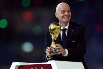 إنفانتينو: كأس العالم سيقام في موعده بمشاركة 48 منتخبا