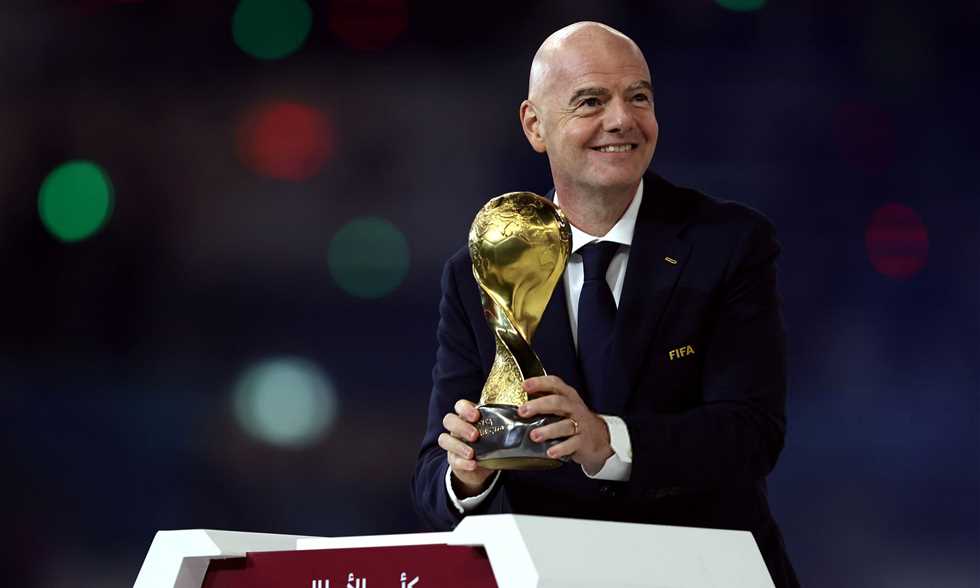 إنفانتينو: كأس العالم سيقام في موعده بمشاركة 48 منتخبا