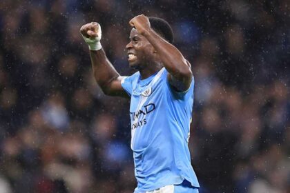 جيهي ينافس دوناروما وأورايلي على جائزة لاعب الشهر في سيتي