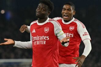 في مباراته الـ300.. ساكا يقود أرسنال للفوز أمام برايتون ويوسع الفارق مع مانشستر سيتي