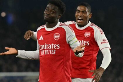 في مباراته الـ300.. ساكا يقود أرسنال للفوز أمام برايتون ويوسع الفارق مع مانشستر سيتي