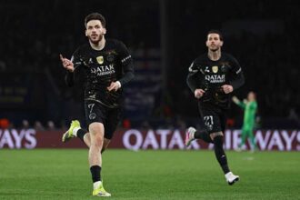 باريس سان جيرمان يقسو على تشيلسي بخماسية ويضع قدما في ربع نهائي أبطال أوروبا