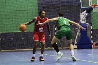 انتهت كرة سلة - الأهلي (80)-(58) سبورتنج.. الأحمر يتأهل