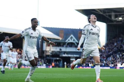 فولام يزيد أوجاع بيرنلي ويقربه من الهبوط