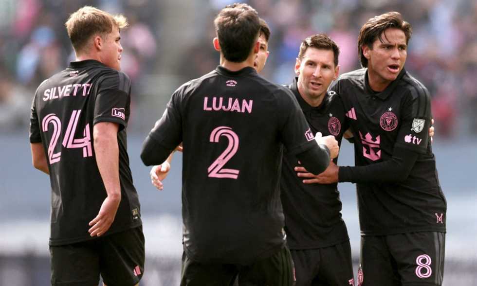 ميسي يحطم رقم بيليه في فوز إنتر ميامي على نيويورك سيتي