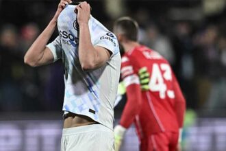 متلازمة باريلا وإسبوزيتو مستمرة.. إنتر يواصل نزيف النقاط بالتعادل مع فيورنتينا