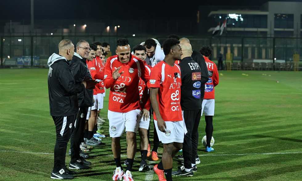 بينهم ناصر منسي وهيثم حسن.. ممر شرفي للمنضمين الجدد لمنتخب مصر