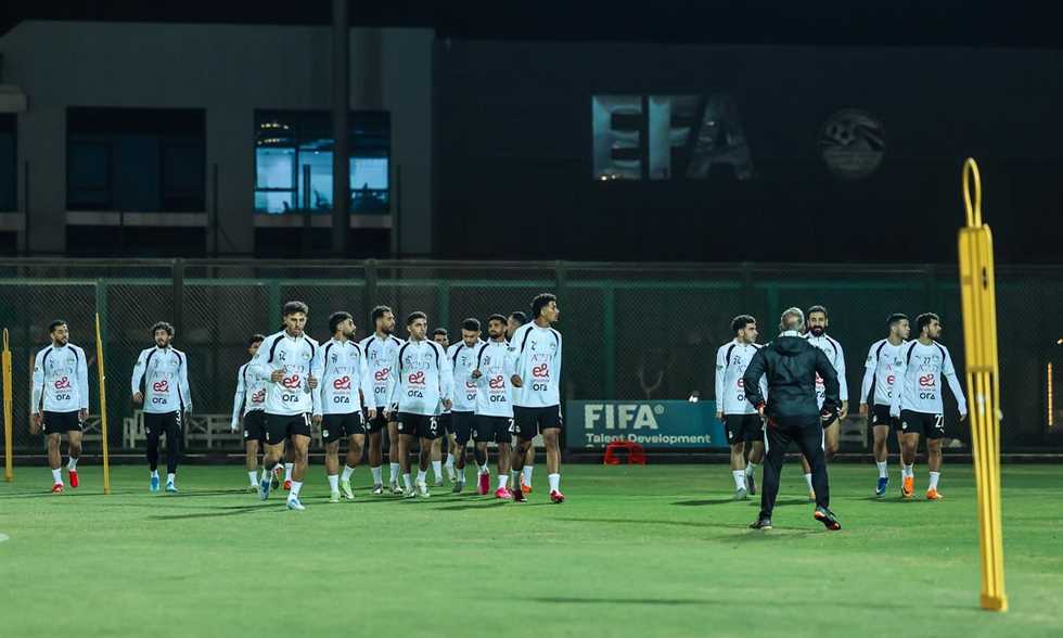 مران منتخب مصر - باستثناء مرموش.. تدريبات بدنية وتسديد على المرمى استعدادا للسعودية