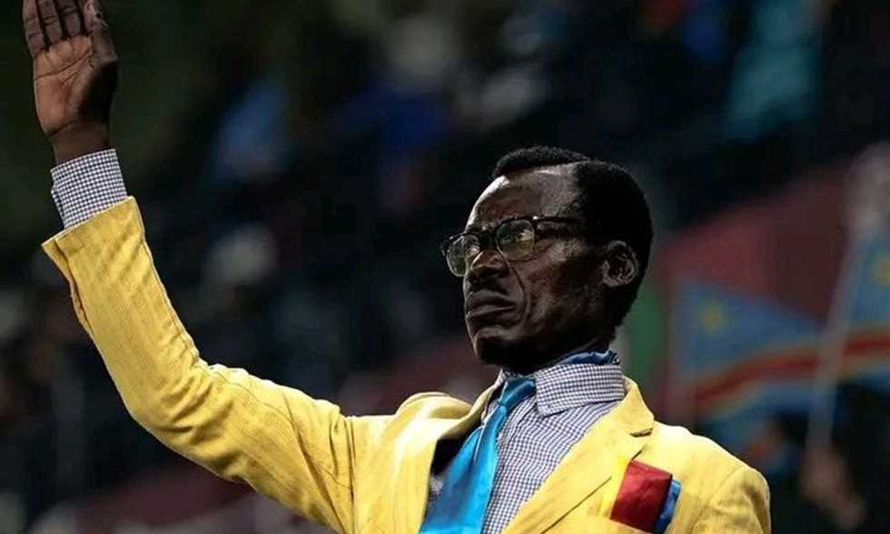 لم ينجح في استخراج التأشيرة.. 