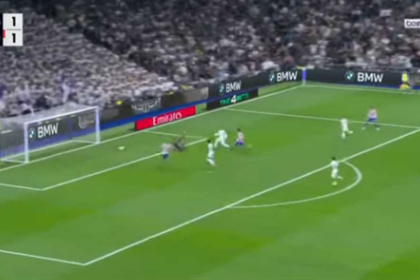 هدف ريال مدريد الثاني ضد أتلتيكو - فيديريكو فالفيردي (الدوري الإسباني)