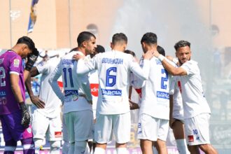 أمل تزنيت.. حلم مدينة صغيرة يقترب من أبواب قسم الكبار