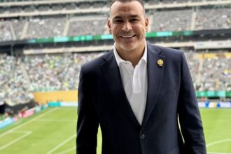 عصام الحضري يتفاعل مع التتويج المغربي بالكان ويوجه رسالة إلى المغاربة