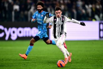 نجم برتغالي متألق يلفت أنظار ليفربول كبديل محتمل لصلاح