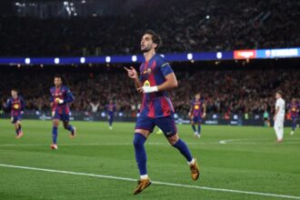 التضحية بالقرش: برشلونة يضع توريس على لائحة البيع لتأمين بقاء راشفورد