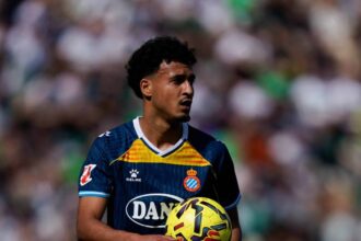 لجنة الإنضباط بالإتحاد الإسباني تدخل على خط تعرض عمر الهلالي للعنصرية