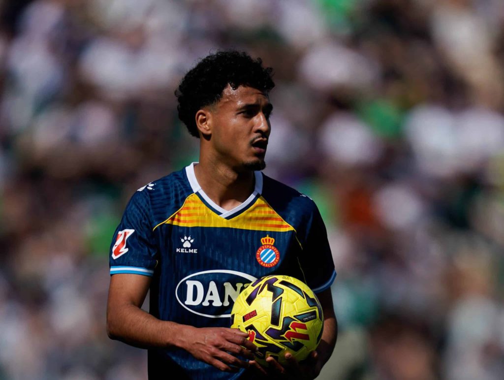 لجنة الإنضباط بالإتحاد الإسباني تدخل على خط تعرض عمر الهلالي للعنصرية