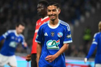 ياسين جسيم تحت رادار عملاق إنجليزي