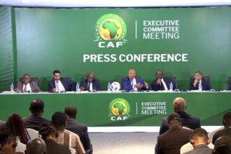 رسالة للإخوة في مصر ” قريو ولادكم” بدل مهاجمة أسيادكم