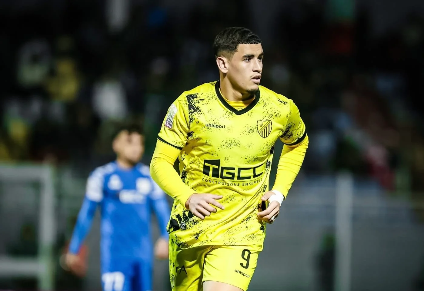 وهبي يشيد بسفيان بنجديدة ويكشف سبب عدم تواجده في قائمة المنتخب المغربي