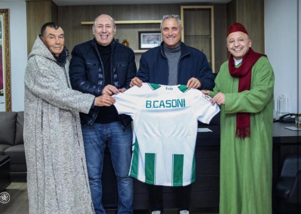 مولودية وجدة تتعاقد مع مدرب جديد خلفا لكركاش