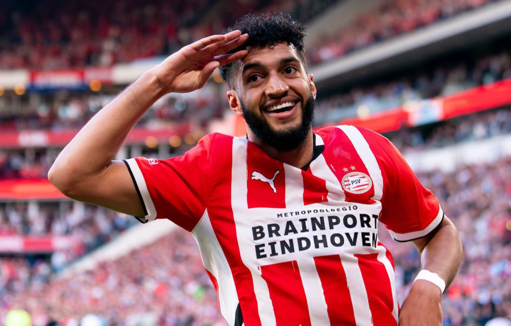 الصيباري يواصل تألقه ويسجل أمام هيراكليس في الدوري الهولندي