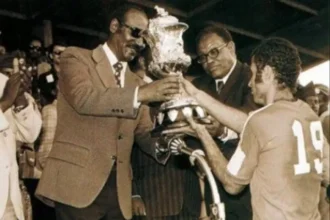 الجزيرة والقنوات الفرنسية تحذف مواضيعها حول “انسحاب المغرب 1976” دون تقديم اعتذار