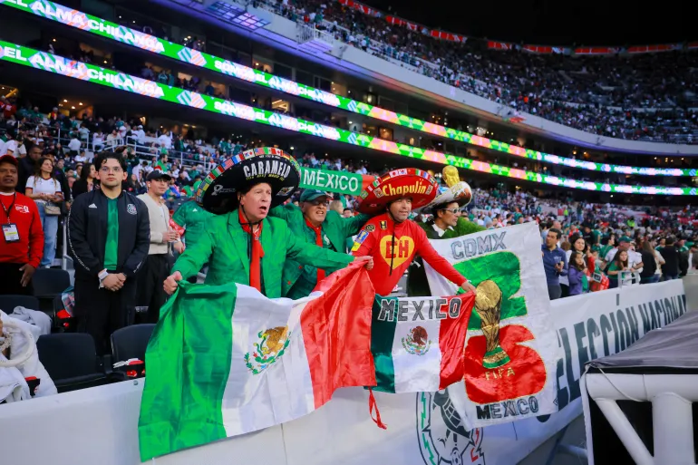 وفاة مشجع في حادث مأساوي خلال مباراة المكسيك والبرتغال