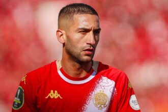 الإصابة تضرب حكيم زياش في كلاسيكو الوداد والجيش الملكي