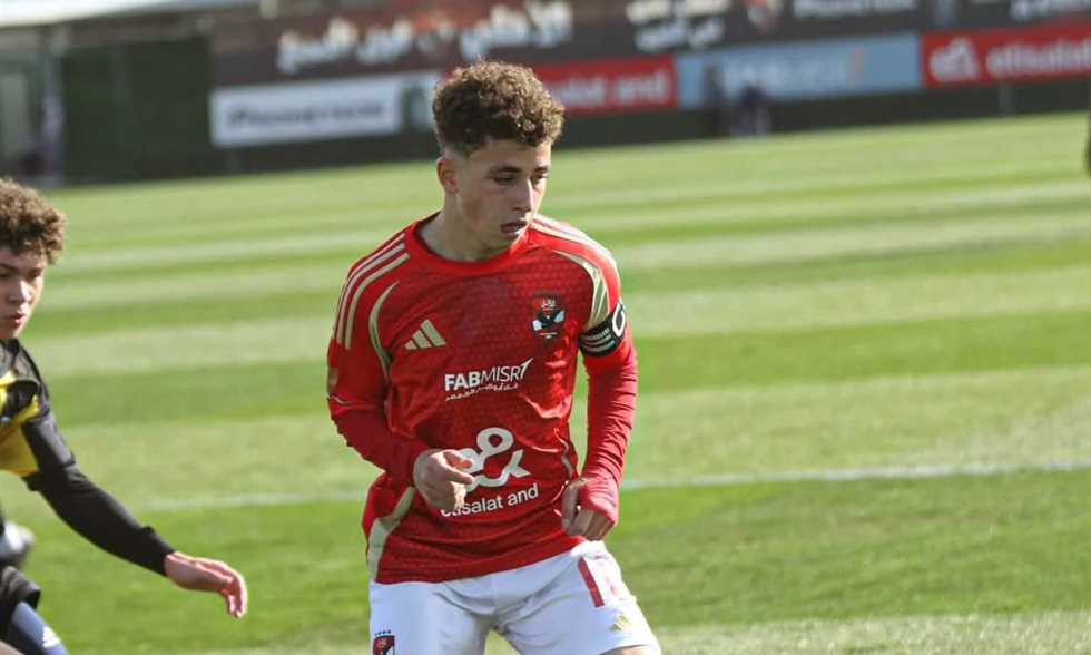 مدير التعاقدات في راسينج: النادي ملتزم بضم بلال عطية حتى في حالة إصابته